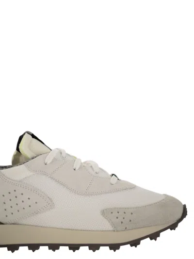 Run Of Men's Piuma - Sneakers