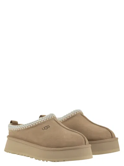 Ugg Tazz Slippers With Platform In Neutral