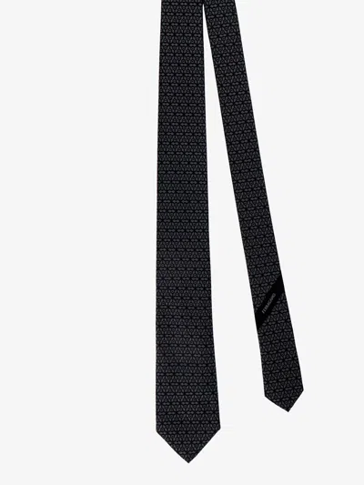 Shop Ferragamo Man Tie Man Black Bowties E Ties