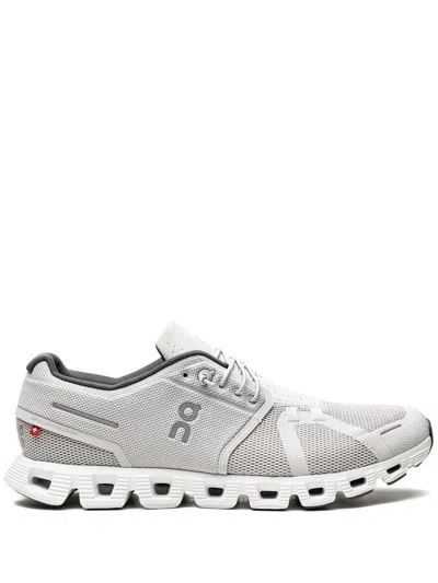 On Running Cloud 5 Waterproof Low-top Sneakers In White