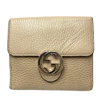 Shop Gucci Interlocking Beige Leather Wallet  ()