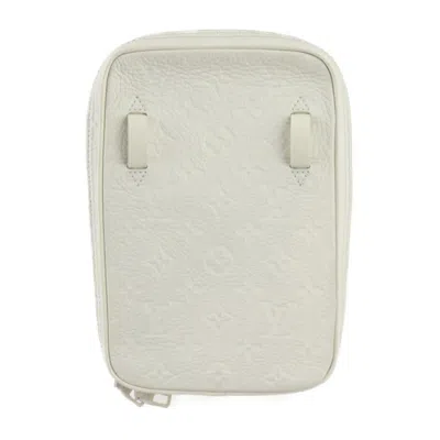 Pre-owned Louis Vuitton Utility White Leather Shoulder Bag ()