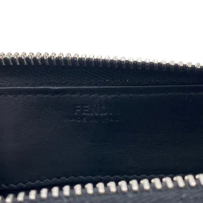 Shop Fendi -- Black Leather Wallet  ()