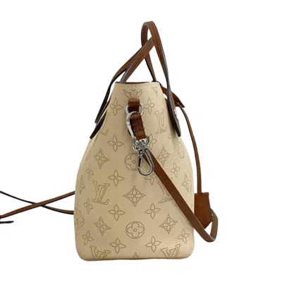 Pre-owned Louis Vuitton Mahina Beige Leather Tote Bag ()