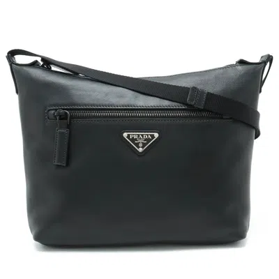Shop Prada Black Leather Shopper Bag ()