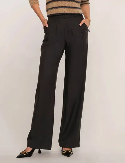 Heartloom Anjelika Pants In Black In Black