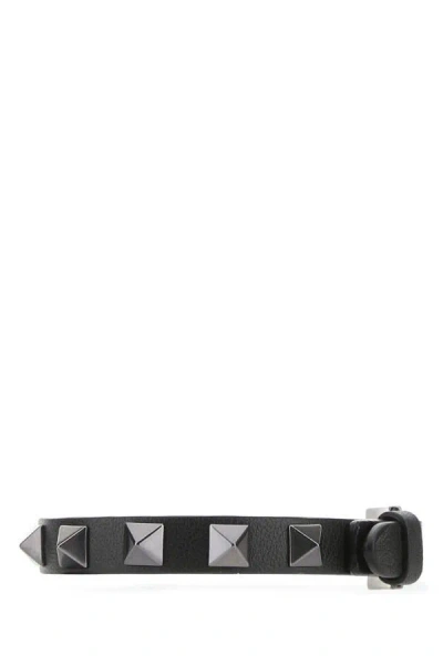 Shop Valentino Garavani Man Black Leather Rockstud Bracelet