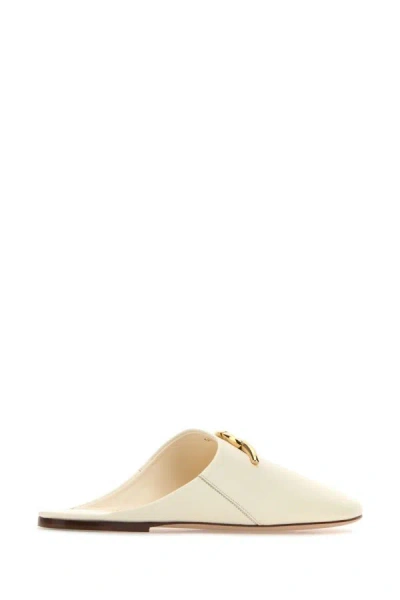Shop Valentino Garavani Woman Ivory Leather Slippers In White