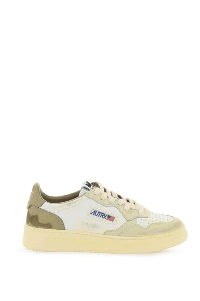 Shop Autry Medalist Low Super Vintage Sneakers In Mixed Colours