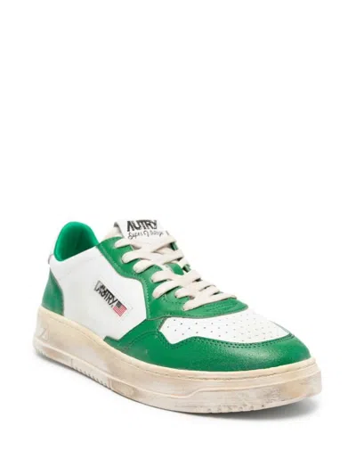 Shop Autry Super Vintage Low Leather Sneakers In Green