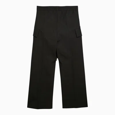 Shop Fear Of God Cargo Wide-leg Trousers Olive In Multicolor