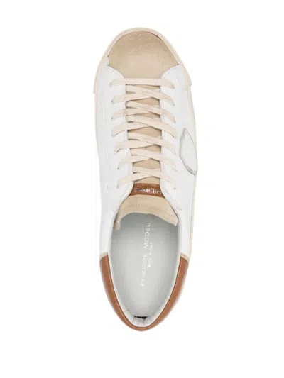 Shop Philippe Model Prsx Low Sneakers - White And Brown