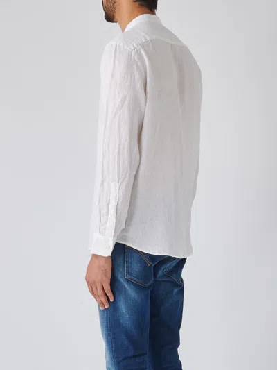 Shop Altea Camicia Uomo Shirt In Bianco