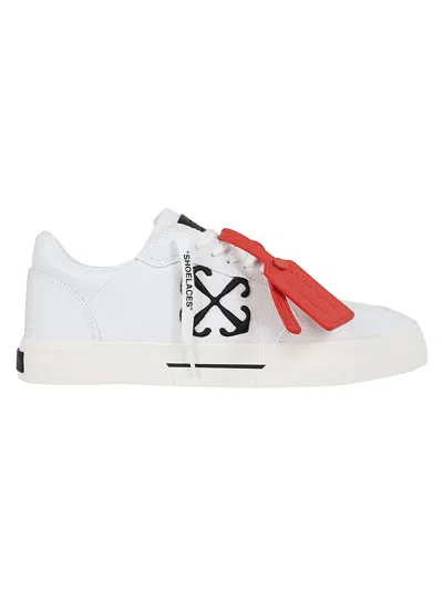 Shop Off-white New Low Vulcanized Canvas In White Black