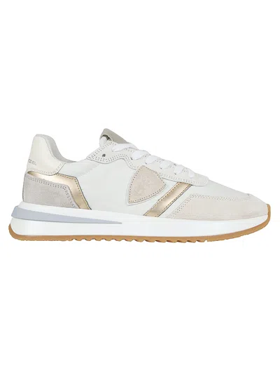 Shop Philippe Model Tropez 2.1 Low Woman In Mondial Blanc Or