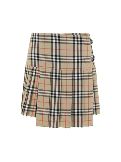 Shop Burberry Skirts In Archive Beige Ip Chk