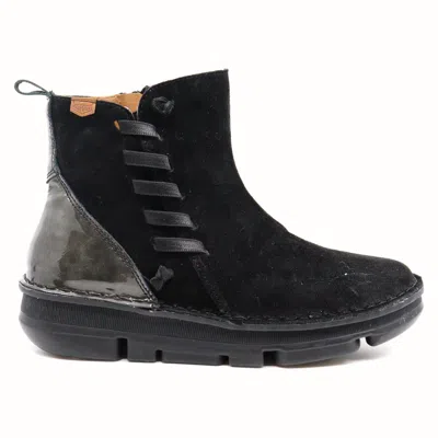 Shop Onfoot Touch Ribbon Boot In Black
