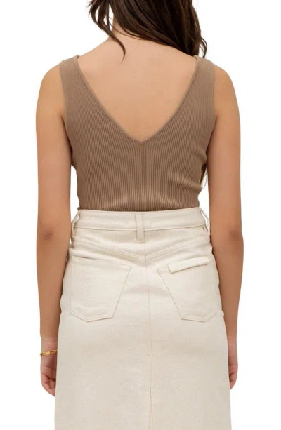 Blu Pepper Ribbed V-neck Tank In Tan