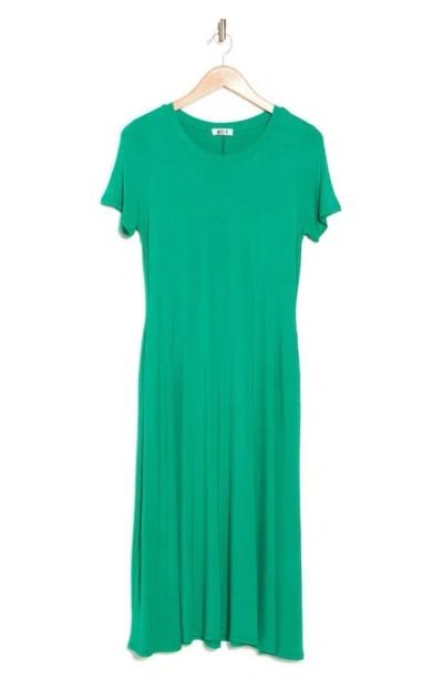 Shop West K Crewneck T-shirt Midi Dress In Kelly Green