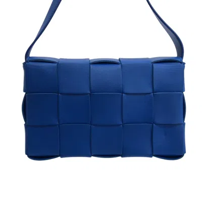 Shop Bottega Veneta Cassette Blue Leather Shoulder Bag ()