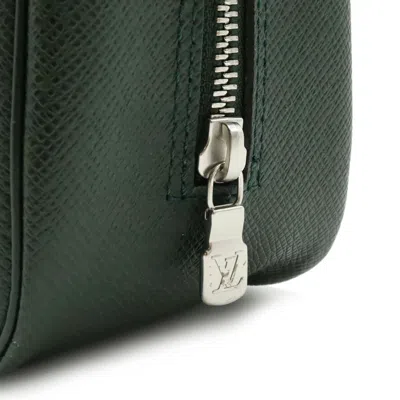 Pre-owned Louis Vuitton Trousse De Toilette Green Leather Clutch Bag ()