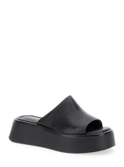 Shop Vagabond 'courtney' Black Sandals With Chunky Platform In Leather Woman
