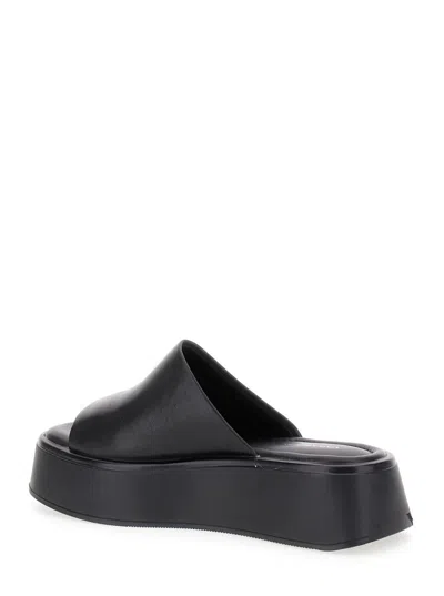 Vagabond 'courtney' Black Sandals With Chunky Platform In Leather Woman In Black