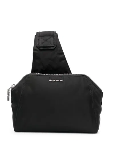 Shop Givenchy Black Antigona Small Shoulder Bag