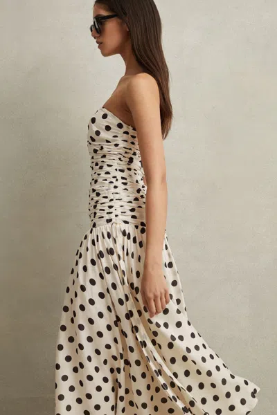 Reiss White/black Viscose Linen Polka Dot Ruched Maxi Dress In White/black