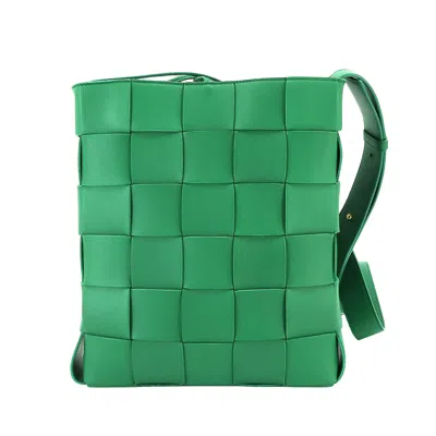 Shop Bottega Veneta Cassette Green Leather Shoulder Bag ()