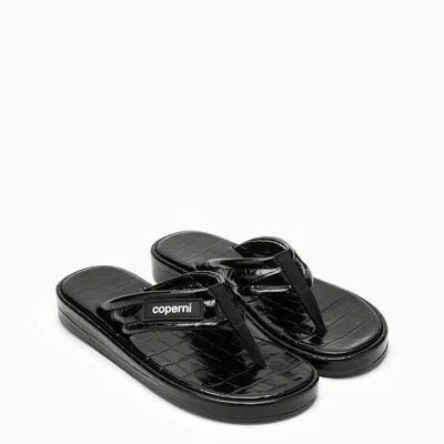Coperni Logo-appliquéd Rubber-trimmed Croc-effect Patent Leather Flip Flops In Black