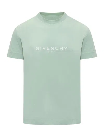 Shop Givenchy T-shirt With Logo In Green