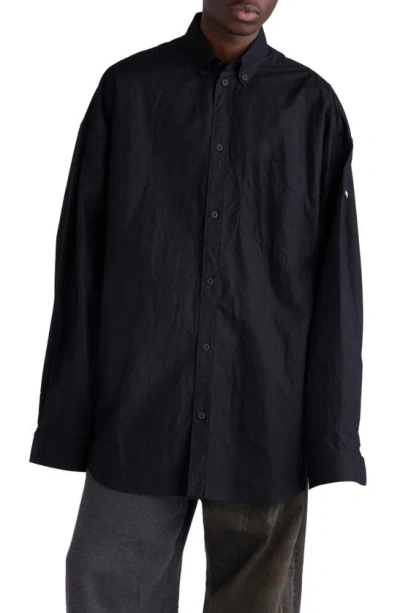 Shop Balenciaga Oversize Logo Cotton Button-down Shirt In Black
