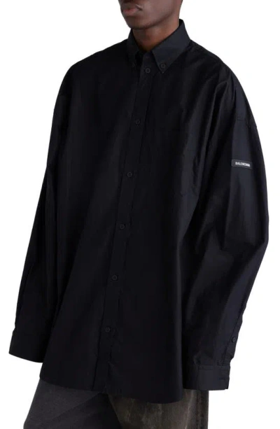 Shop Balenciaga Oversize Logo Cotton Button-down Shirt In Black