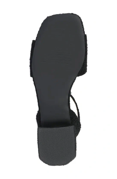 Journee Collection Adleey Block Heel Sandal In Black