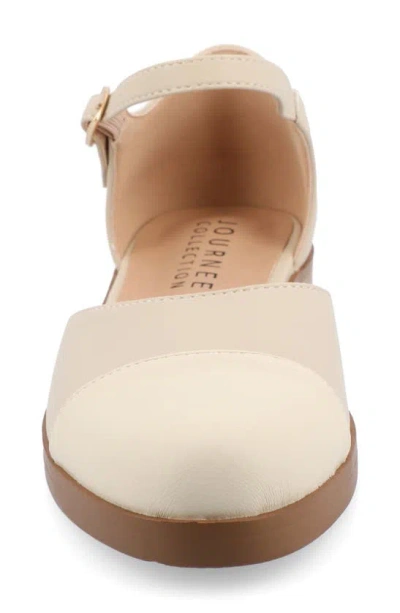 Journee Collection Women's Tesley Cap Toe Flats In Taupe