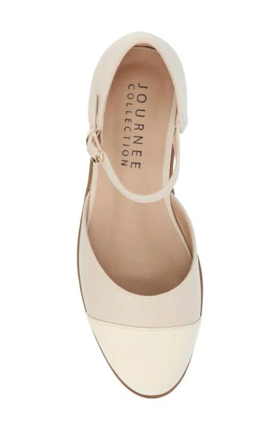 Journee Collection Women's Tesley Cap Toe Flats In Taupe