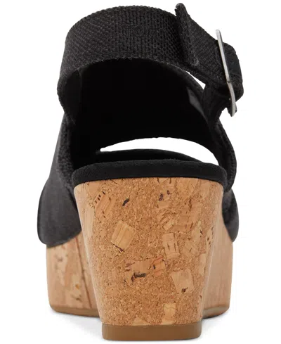 Toms Claudi Platform Wedge Sandal In Natural Metallic Linen
