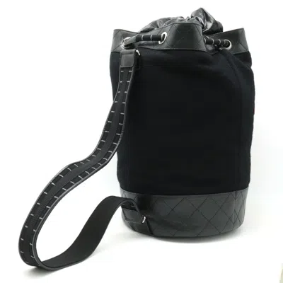 Pre-owned Chanel Drawstring Black Wool Shoulder Bag ()