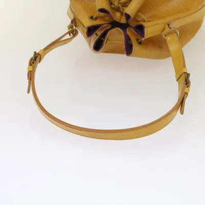 Pre-owned Louis Vuitton Noé Yellow Leather Shoulder Bag ()