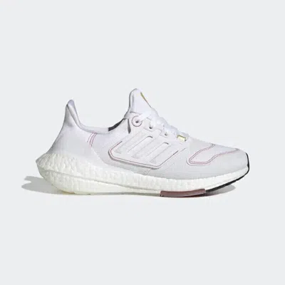 Shop Adidas Originals Adidas Ultraboost 22 Gx9147 Women's White Low Top Running Shoes Size Us 9 Zj178