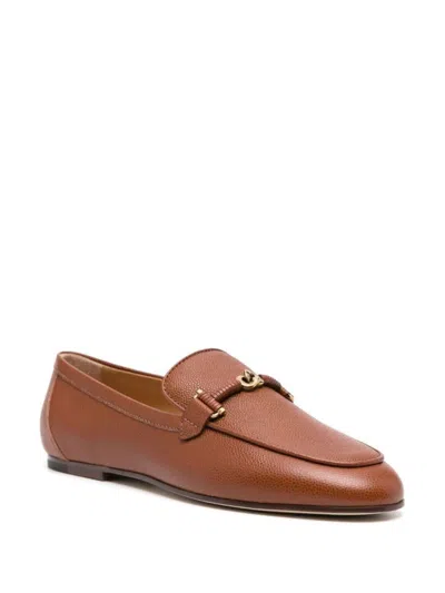 Shop Tod's Chain-link Loafers Shoes In Brown