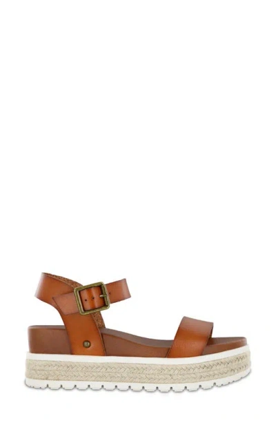 Mia Hayley Platform Sandal In Cognac