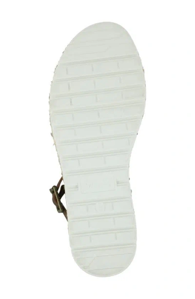 Mia Hayley Platform Sandal In Cognac