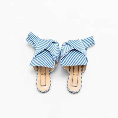 Pre-owned N°21 Nº21 Blue/white Satin Knot Flat Mules, 38
