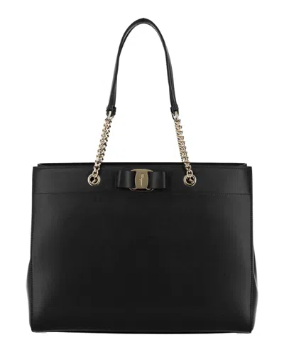 Shop Ferragamo Vara Bow Smooth Leather Shoulder Bag In Black