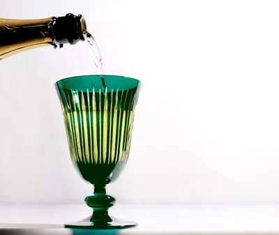 L'objet Glassware Green Uni In Green