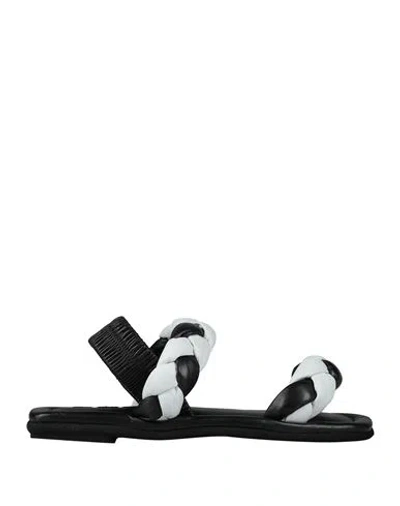 181 Woman Sandals Black Size 8 Soft Leather In Black