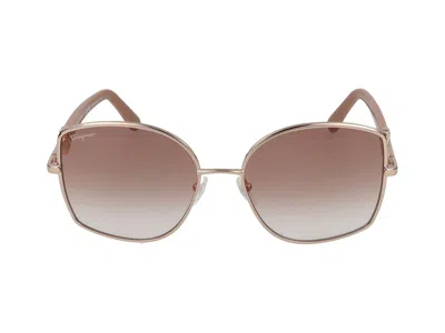 Shop Ferragamo Salvatore  Sunglasses In Rose Gold/nude Gradient