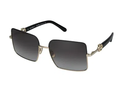 Shop Ferragamo Salvatore  Sunglasses In Gold/black